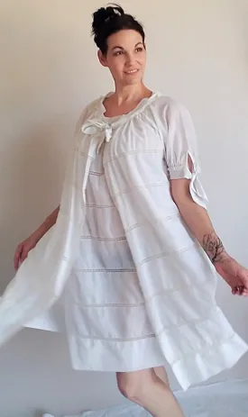 Vintage 1960s White Peignoir Robe And Nightgown Set